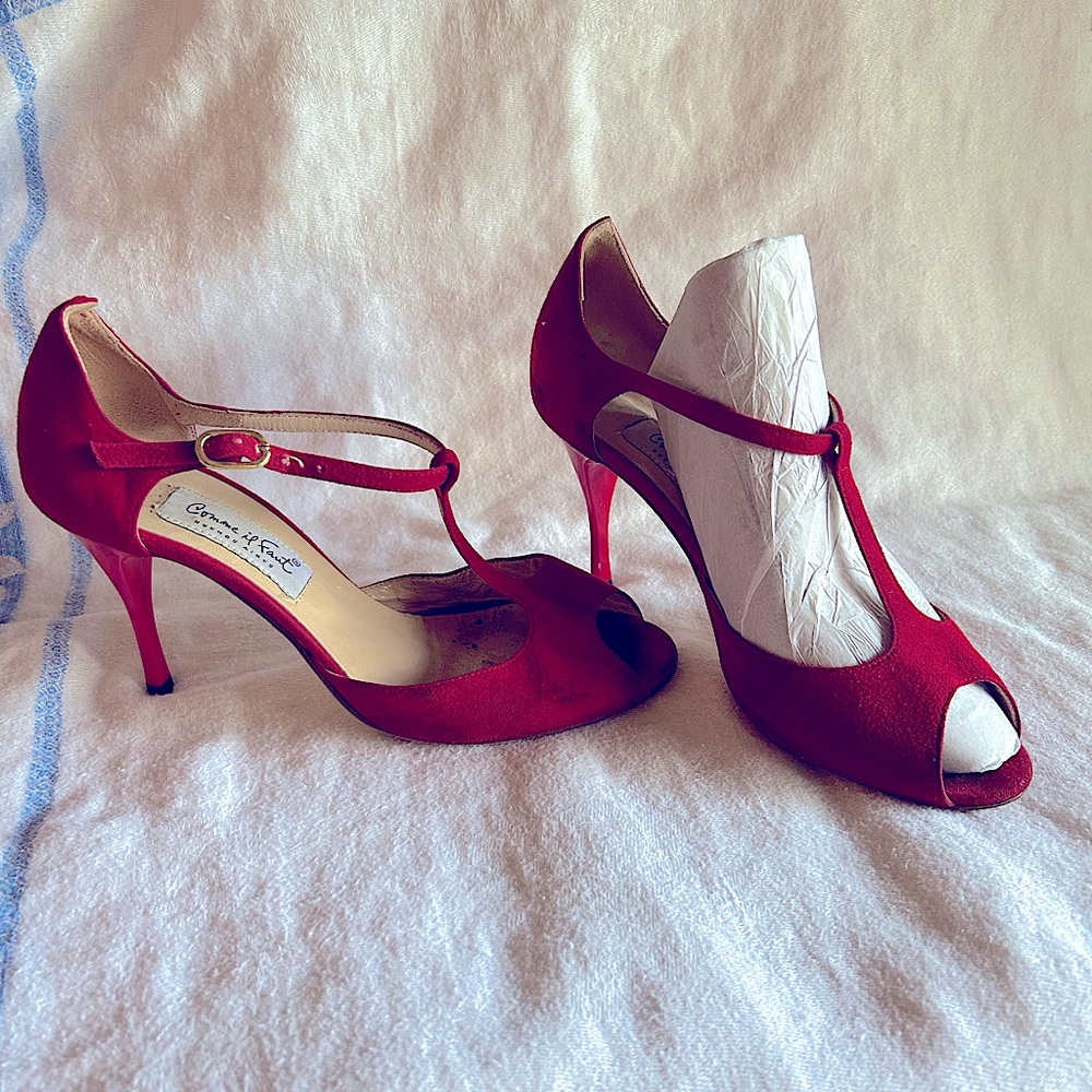 Comme Il Faut 37 red suede peep toe t-strap pointed heel cage red 3.5” heel.